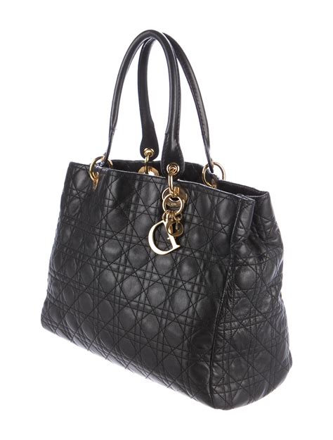 dior tote with zipper